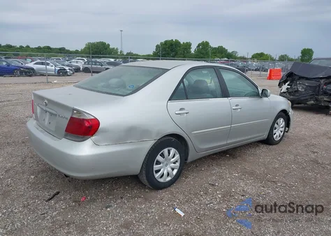 2005 Toyota Camry Le/Se/Std/Xle z USA, uszkodzony, nr VIN 4T1BE32K15U416077